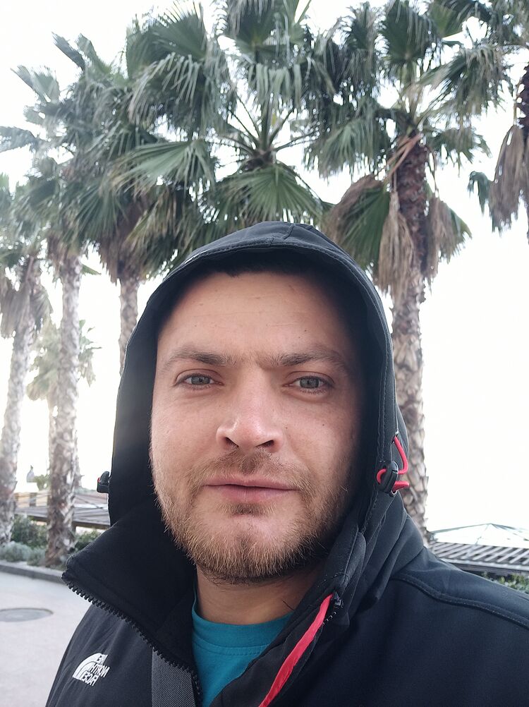  54651060  , 37 ,    -