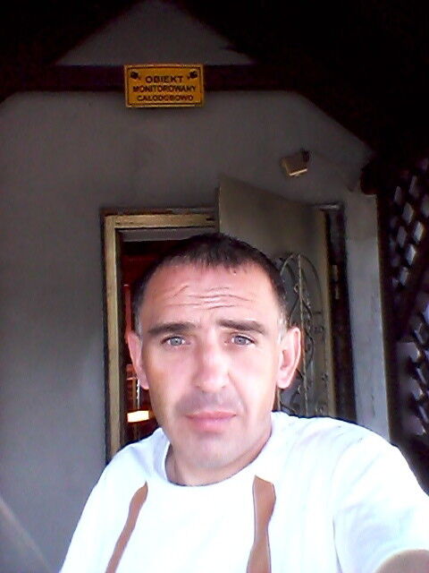  ,   Andrey Vons, 45 ,     , c 