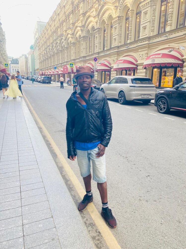  52543320  Merchior, 36 ,    