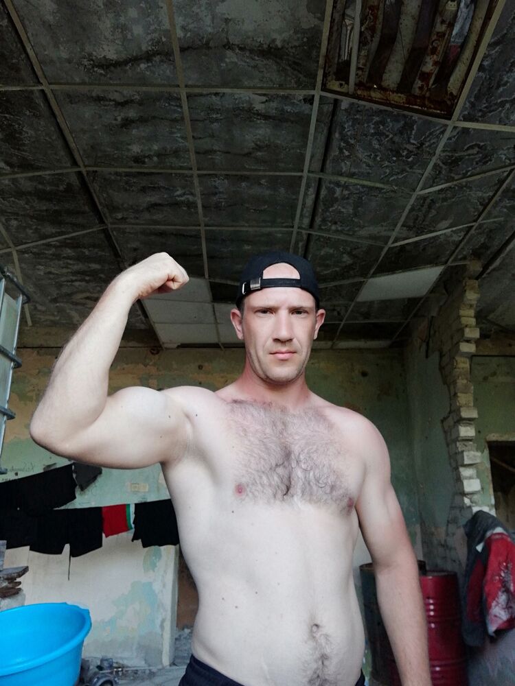  ,   Alexsey, 37 ,   ,   