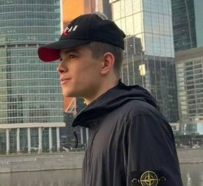 ���� 43680040 ����� �����, 19 ���, ���� ���������� � ������