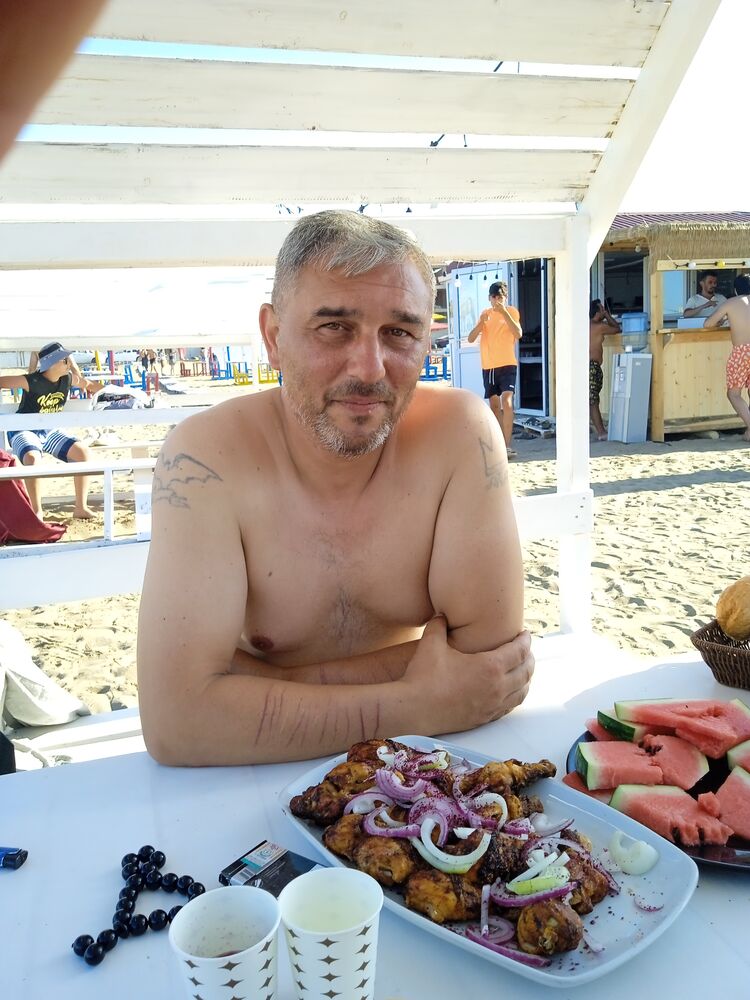  45025430  Anar, 44 ,    