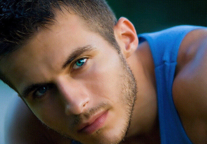  -,   Alex, 35 ,   ,   , c , 