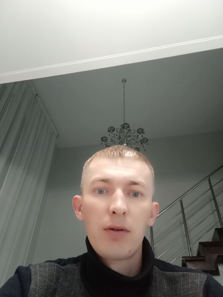  30947330  Sergey, 37 ,    