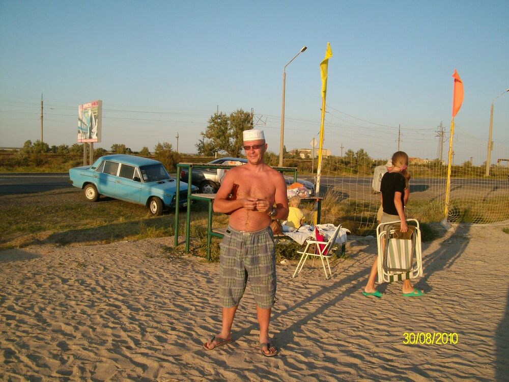  ,   Viacheslav, 52 ,     , c 