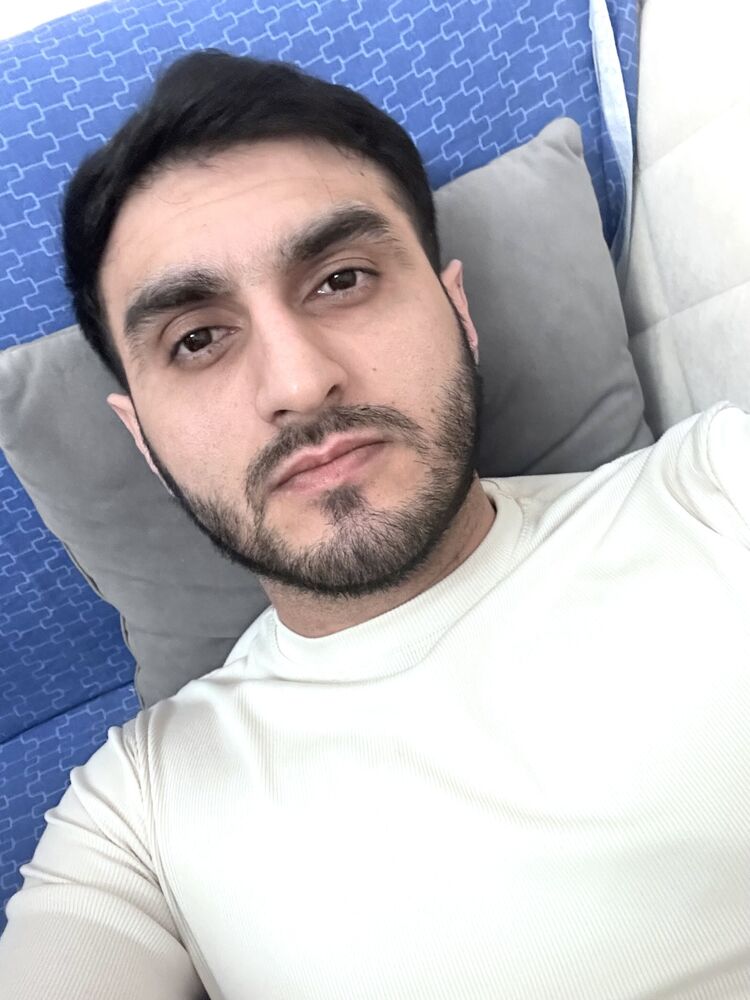  41848270  , 33 ,    -