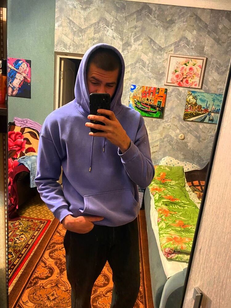  48385470  , 22 ,    