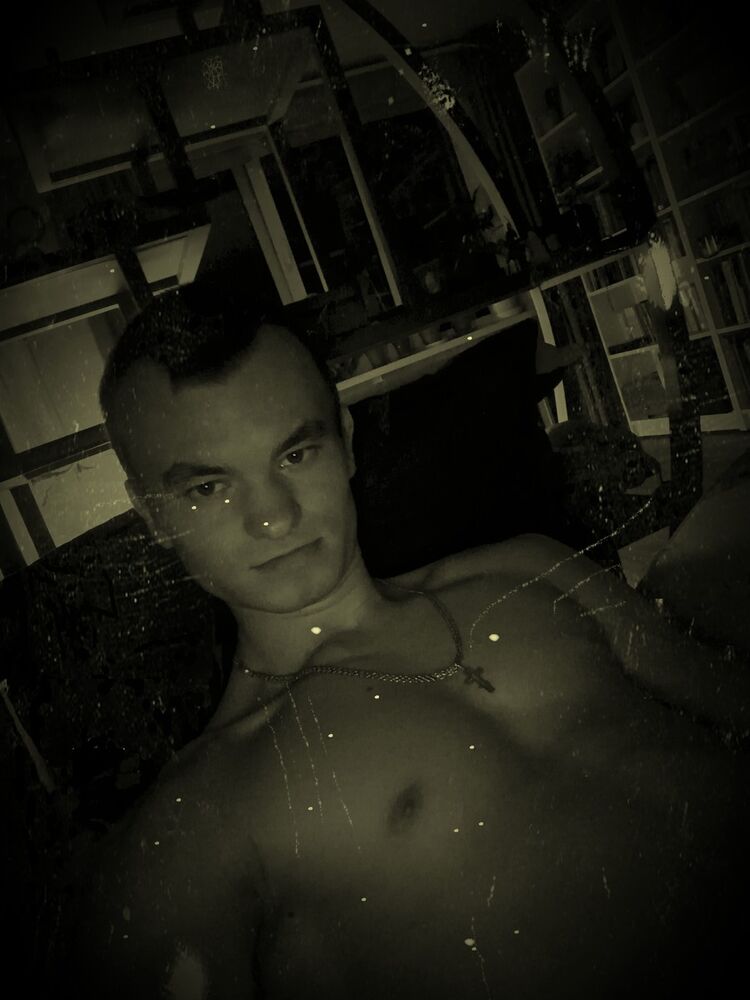  18177920  Gleb, 27 ,    