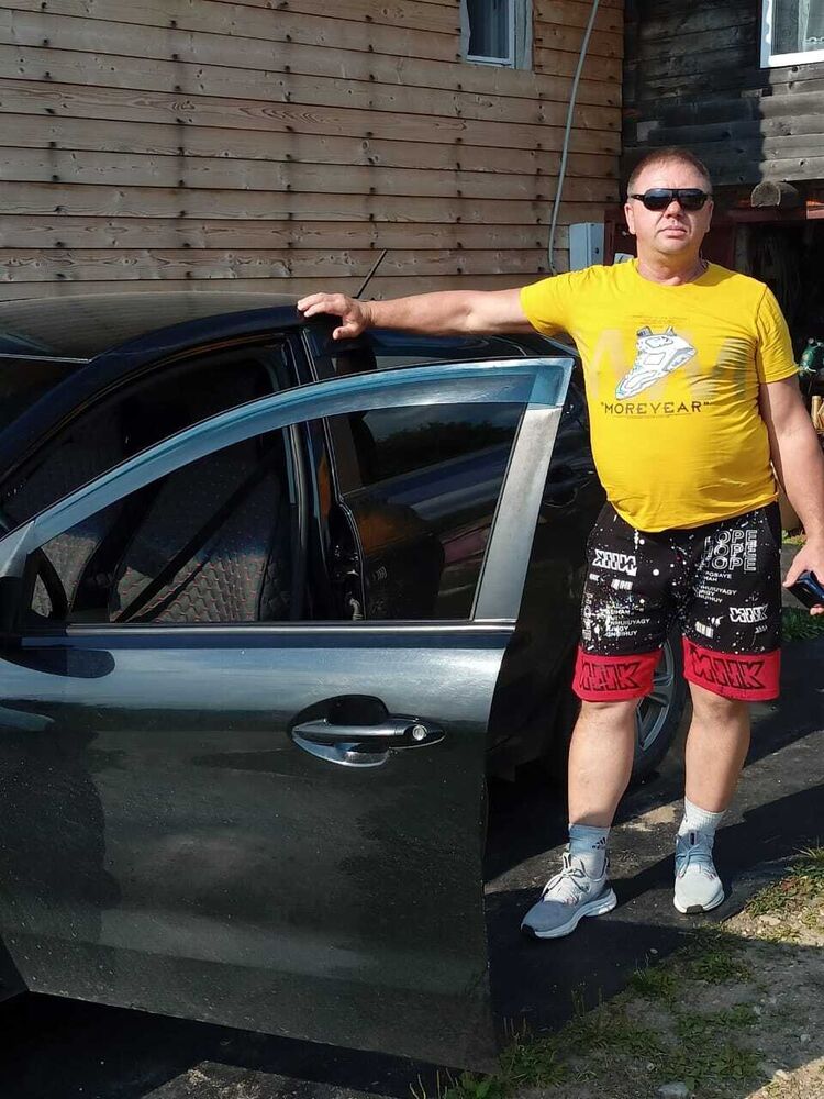  ,   Igor, 53 ,   ,   , c 