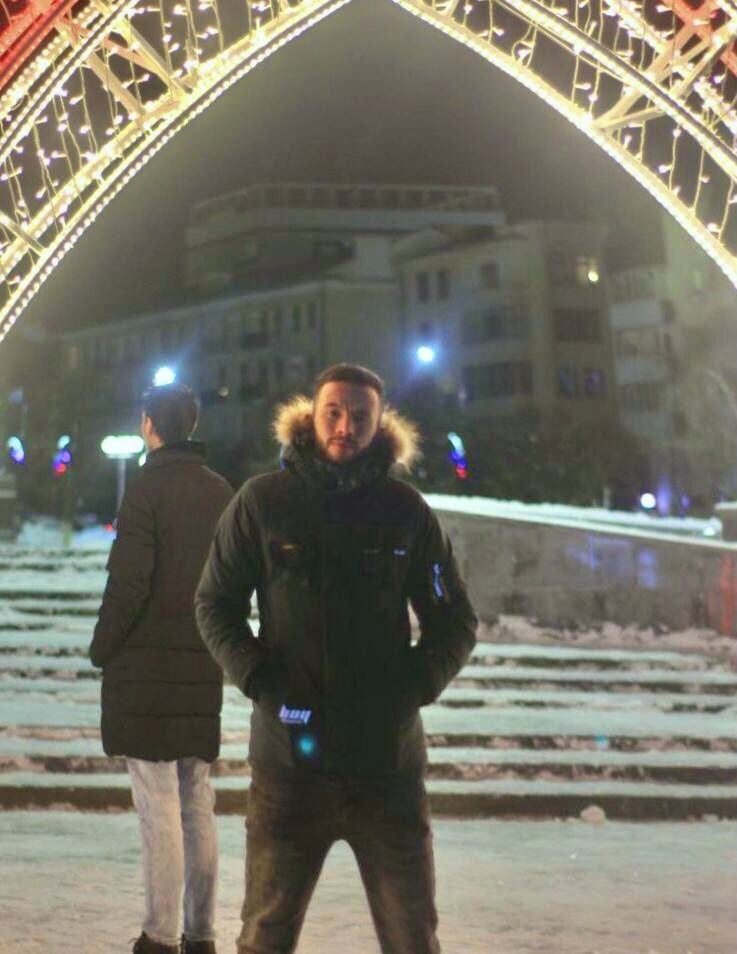  31798760  Nabil, 29 ,    