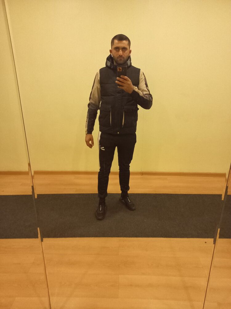  ,   Gog, 32 ,   ,   
