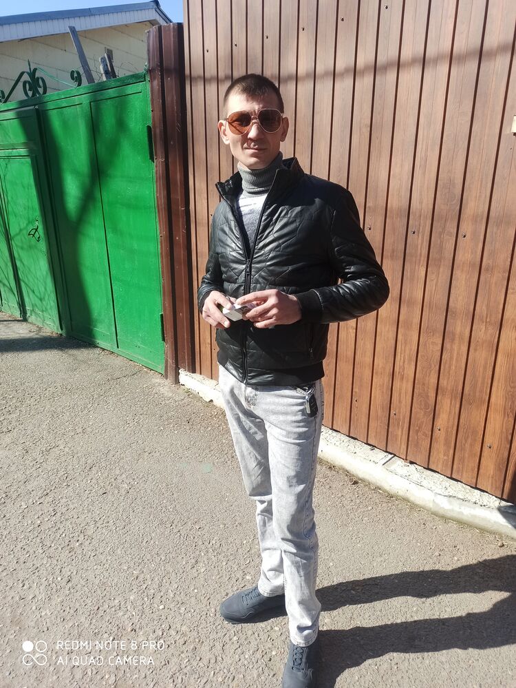  --,   , 32 ,   c 