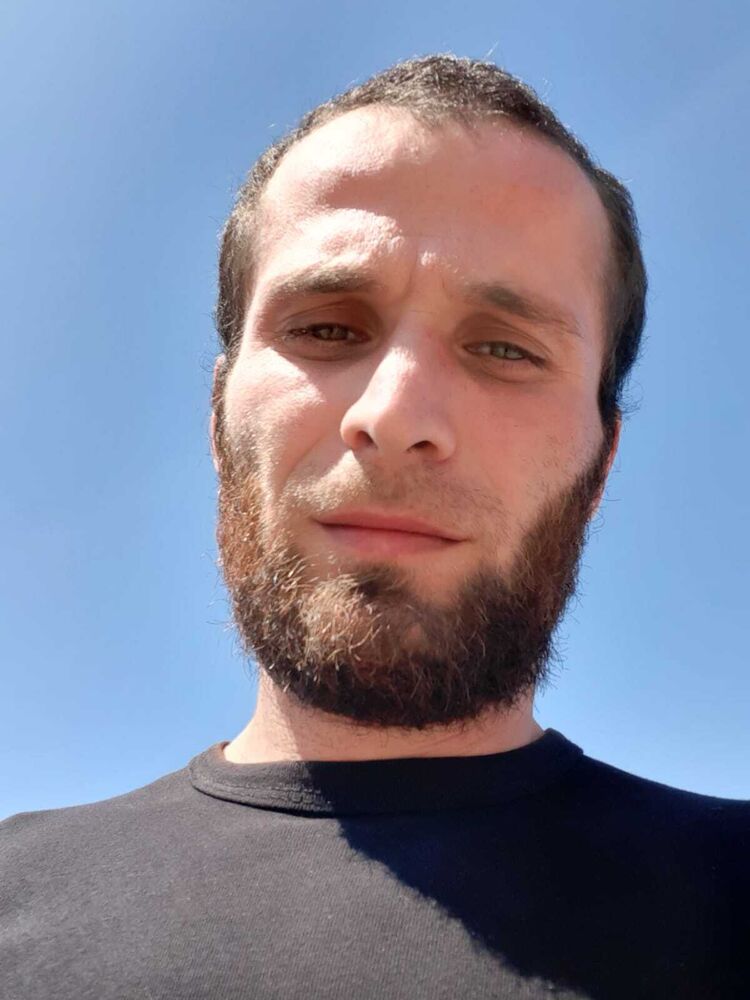  43431910  , 34 ,    