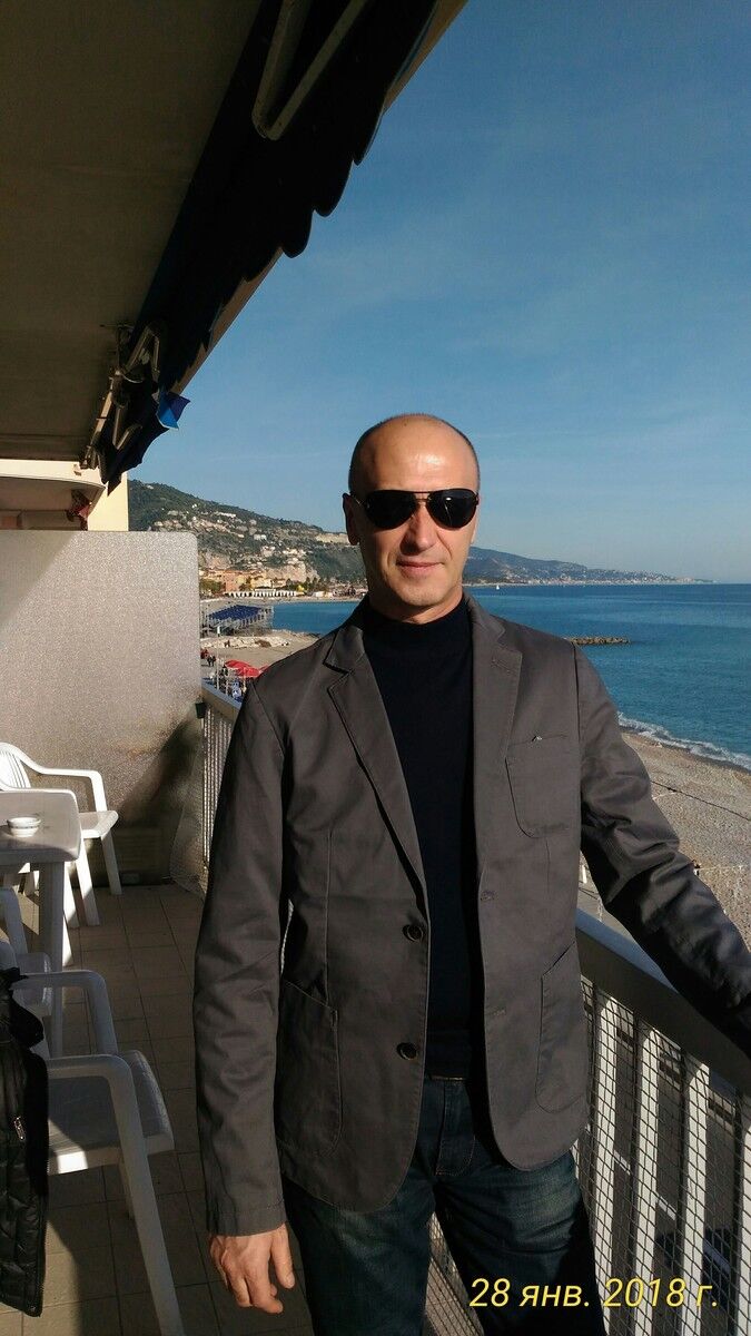  Cannes,   Laszlo, 53 ,   ,   , c 