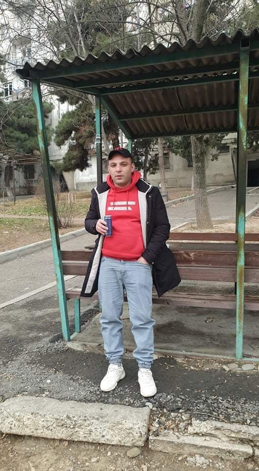  30549120  Kaxa, 34 ,    