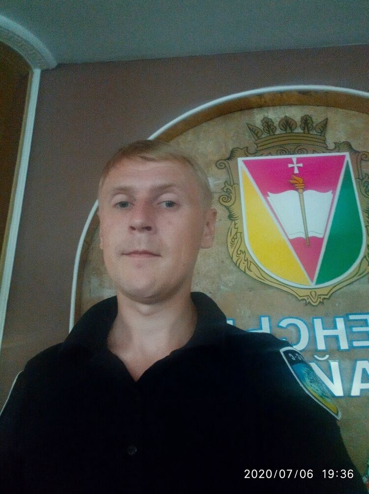  ,   Viktor, 34 ,   ,   , c 