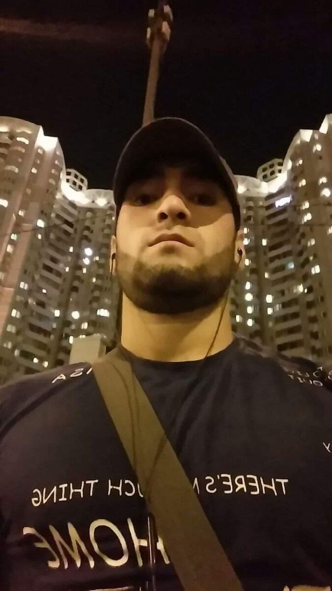  ,   Doniyor, 28 ,   ,   , c 