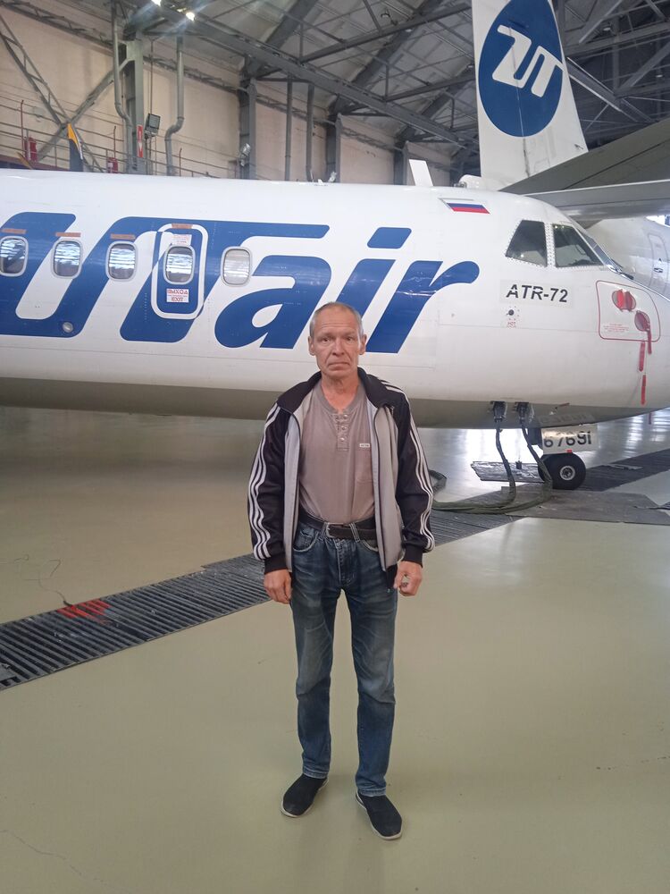  45350670  Aleksandr, 55 ,    