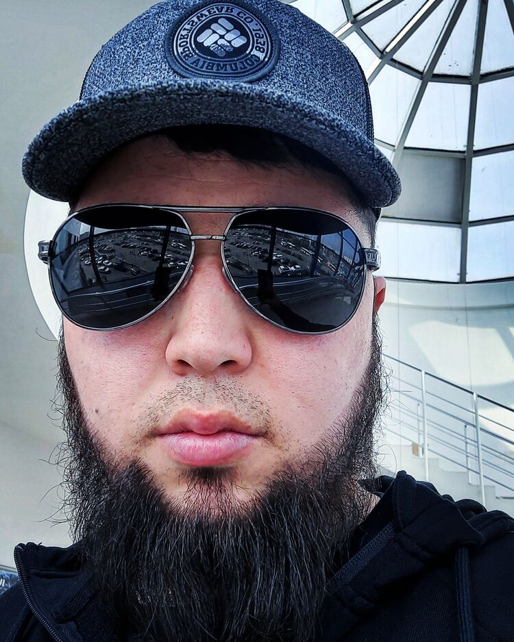  ,   Ali, 27 ,   ,   