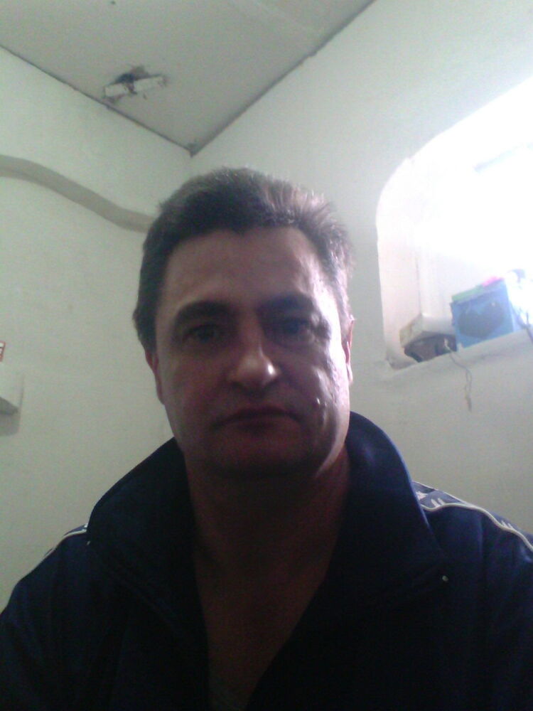  15881270  Viorelis, 53 ,    