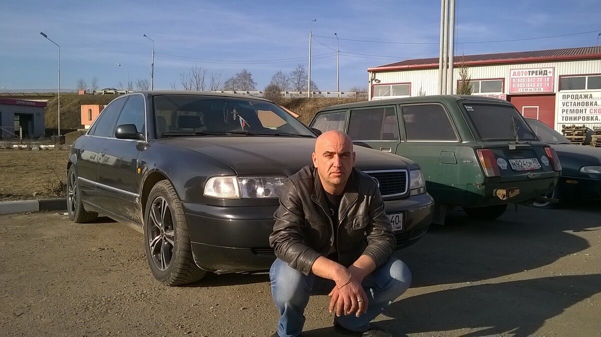  7690360  Voken, 47 ,    