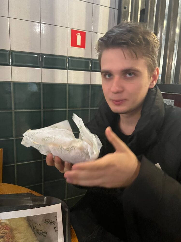  47198580  , 19 ,    --