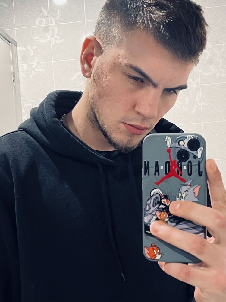  32546980  , 25 ,    