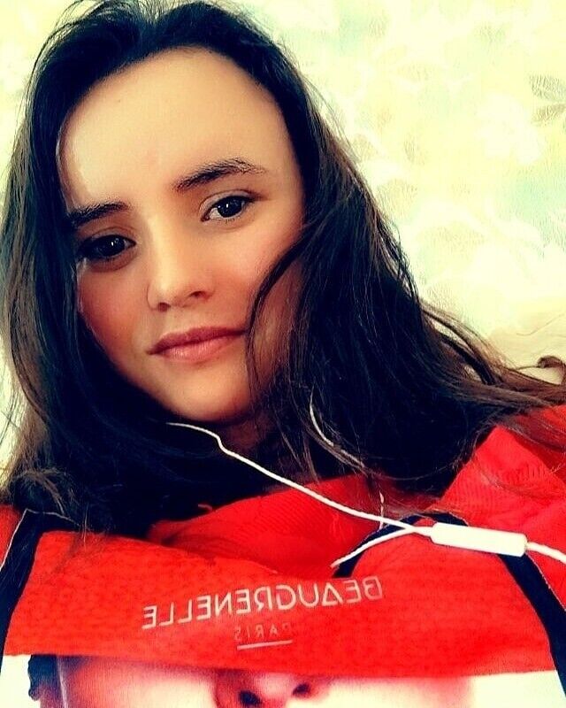  23189340  , 22 ,    