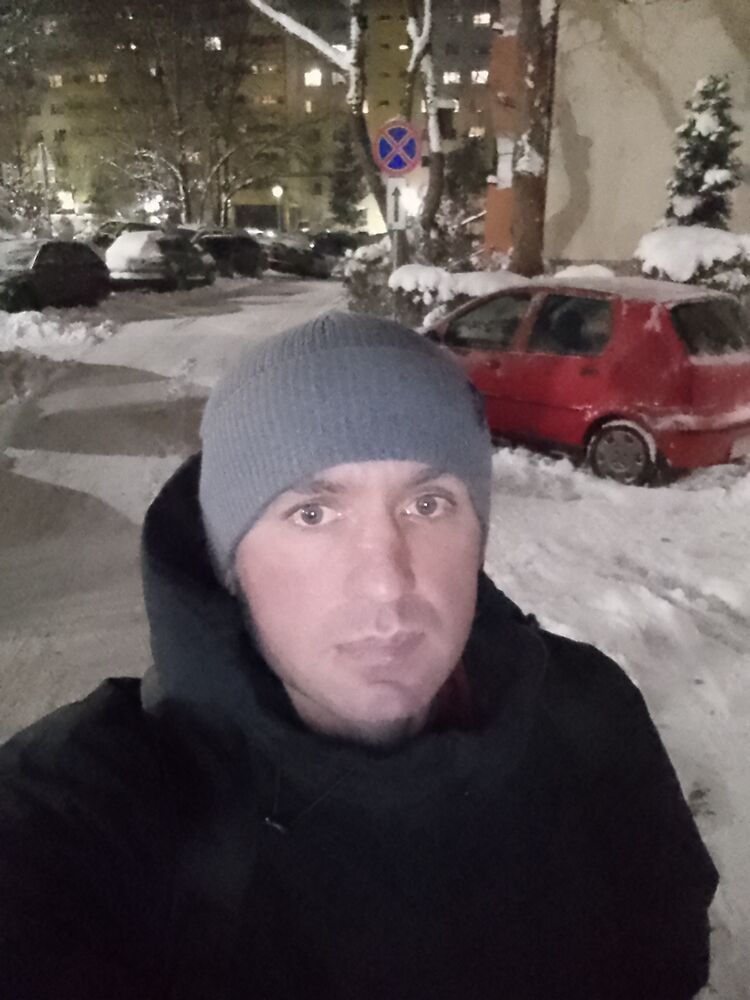  40051330  Mykhailo, 43 ,    Sosnowiec