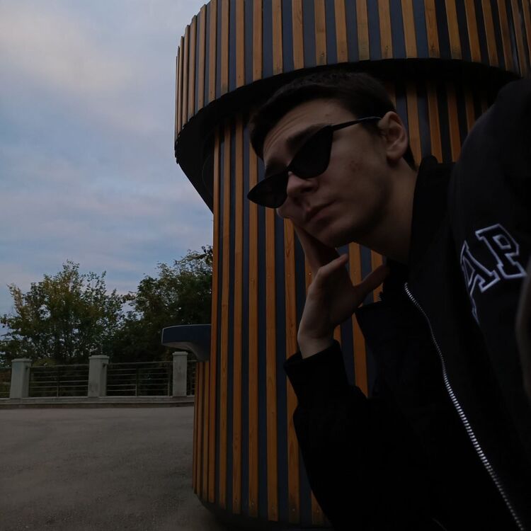 ���� 55903200 ����� Cannabis, 21 ���, ���� ���������� � ������������