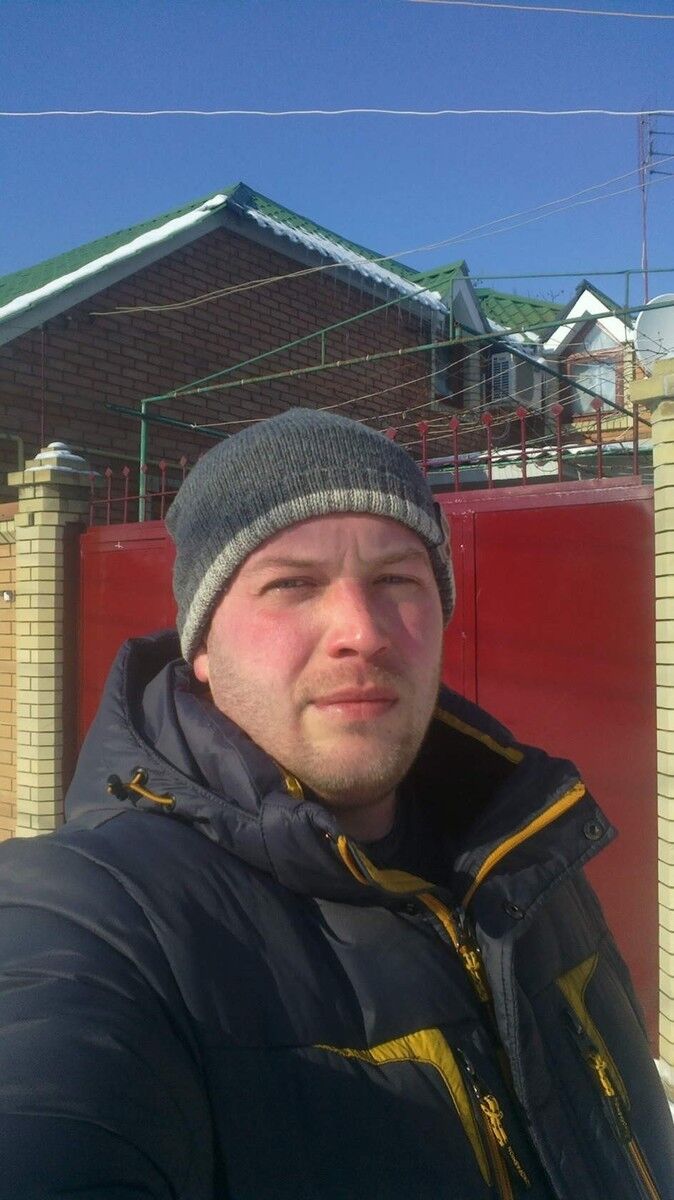  15075860  Nikolay, 38 ,    