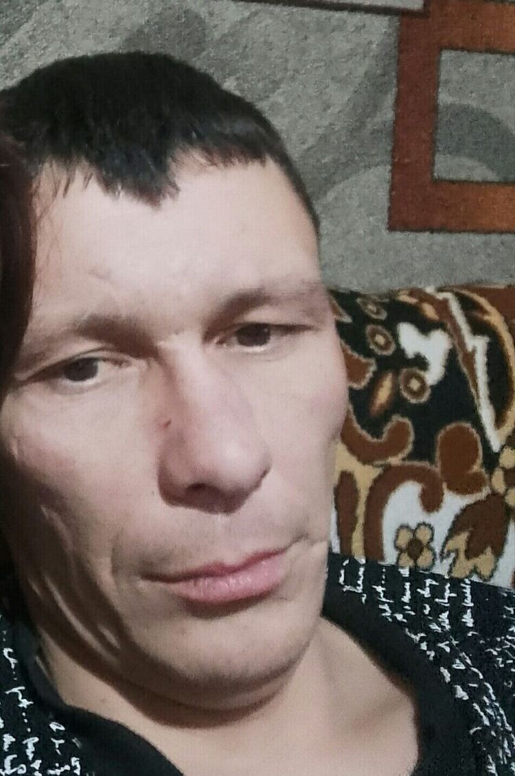  46709420  , 37 ,    