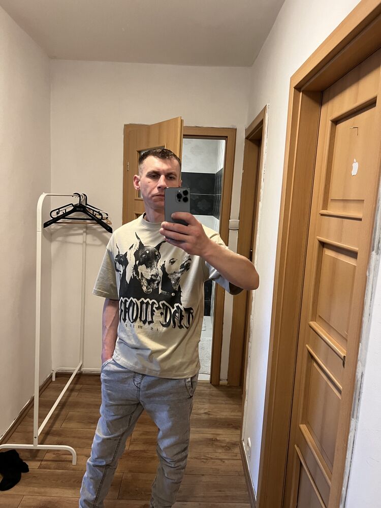  42477760  Ivan, 36 ,    Warszawa