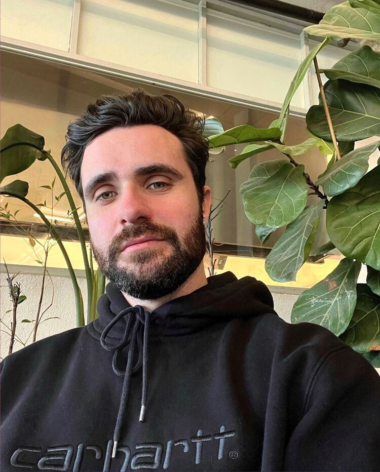 ���� 56323740 ������� �����, 37 ���, ���� ���������� � �����