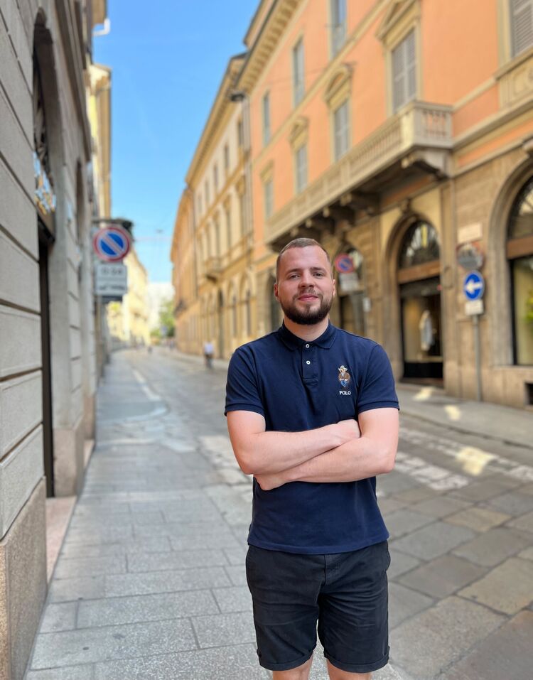  ,   Eduard, 26 ,   ,   