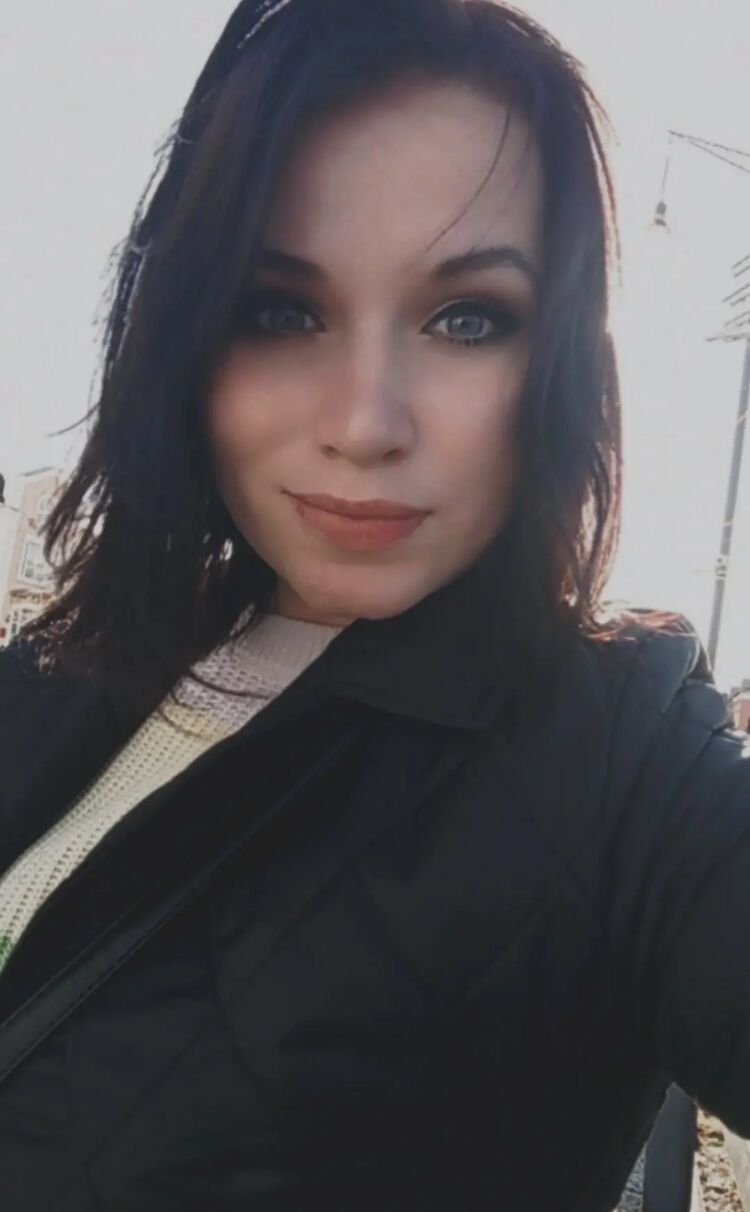  48605730  Katya, 28 ,    