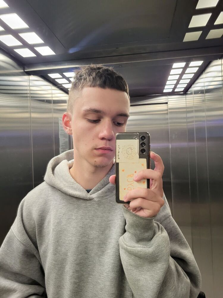  ,   Matvei, 20 ,   ,   