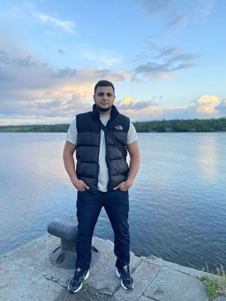  ,   Emil, 33 ,   ,   