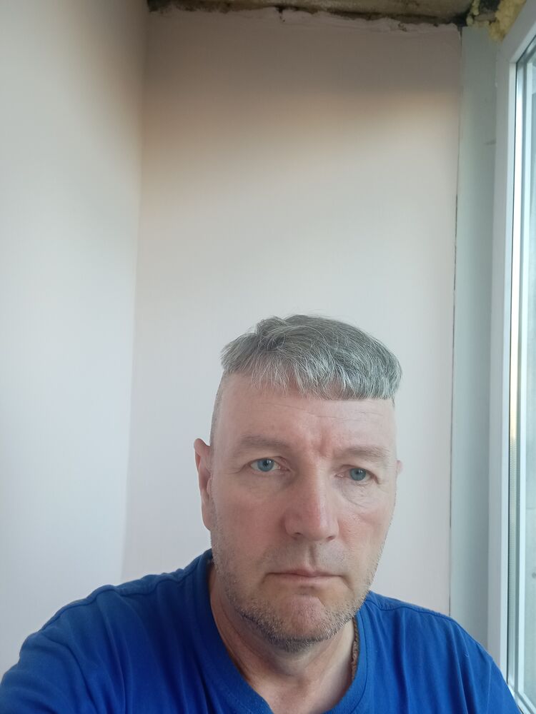  46308680  , 52 ,    