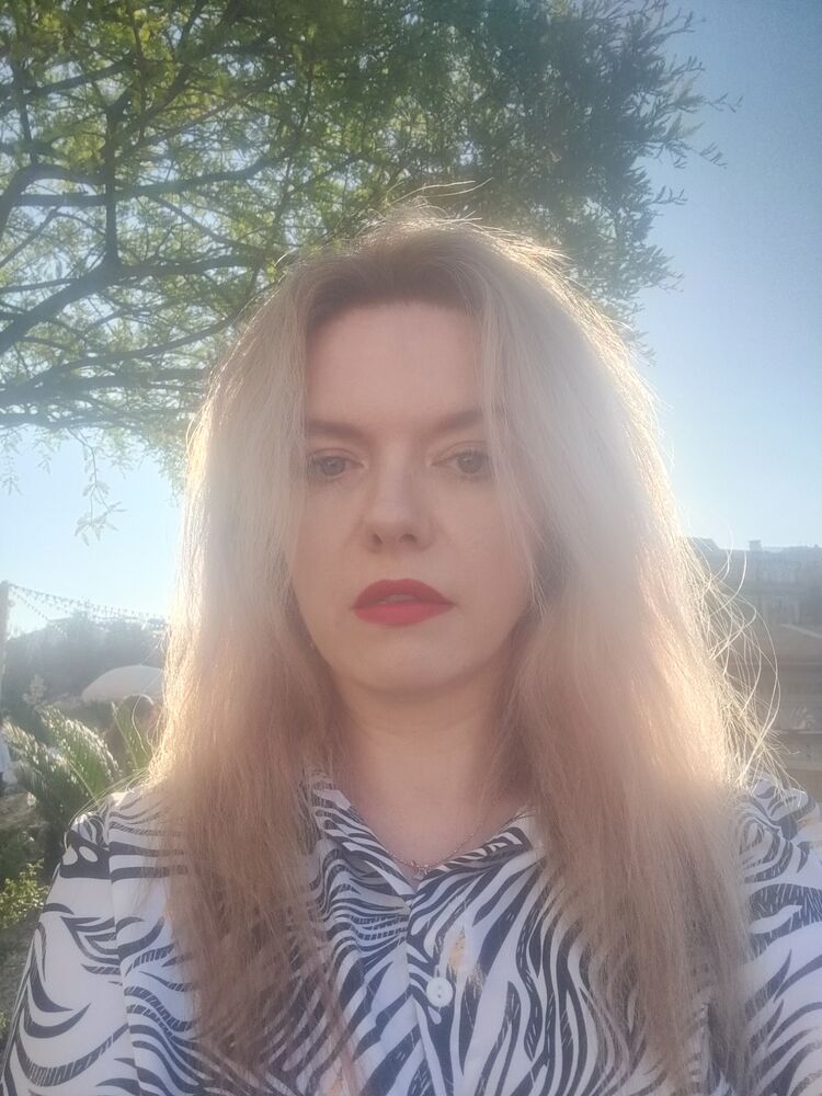  ,   , 44 ,   c 