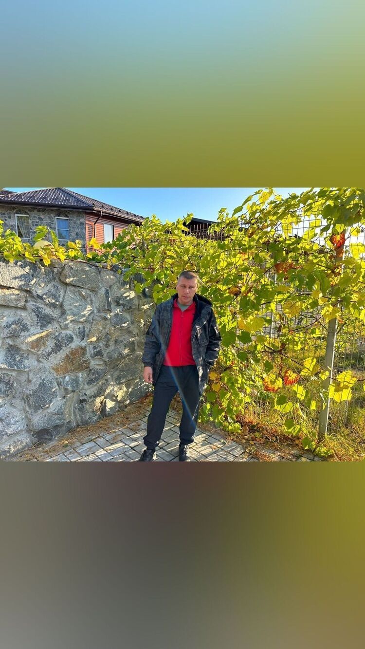  40568180  Alexey, 38 ,    