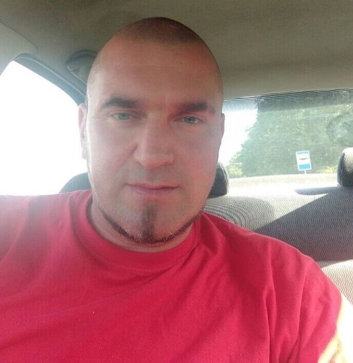  21639390  , 46 ,    