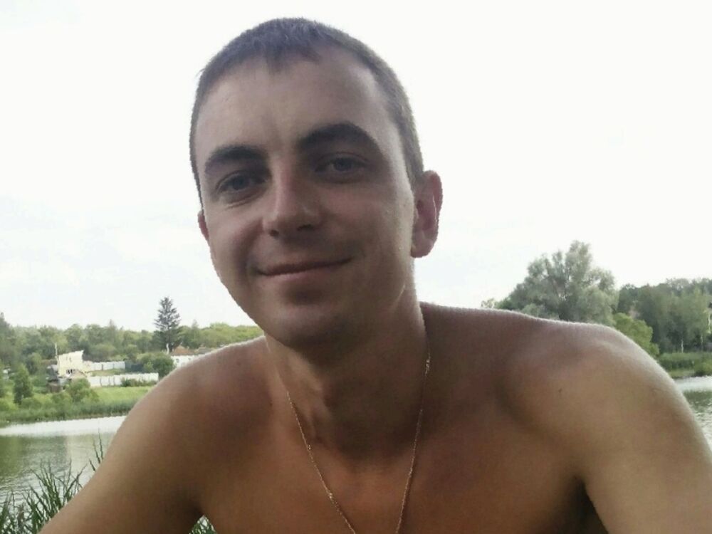  40233530  , 35 ,    