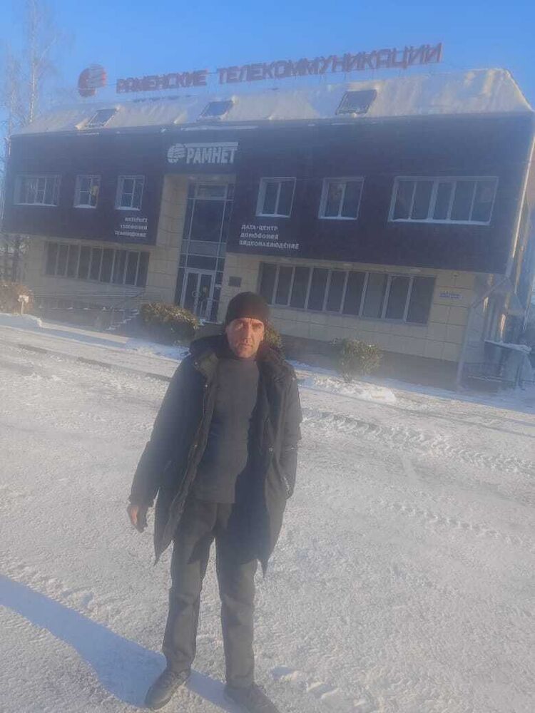  ,   Alik, 43 ,   ,   