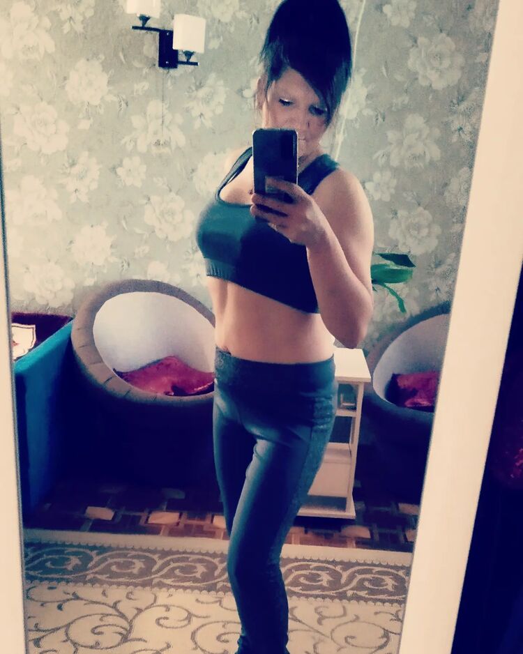  46764880  , 40 ,    