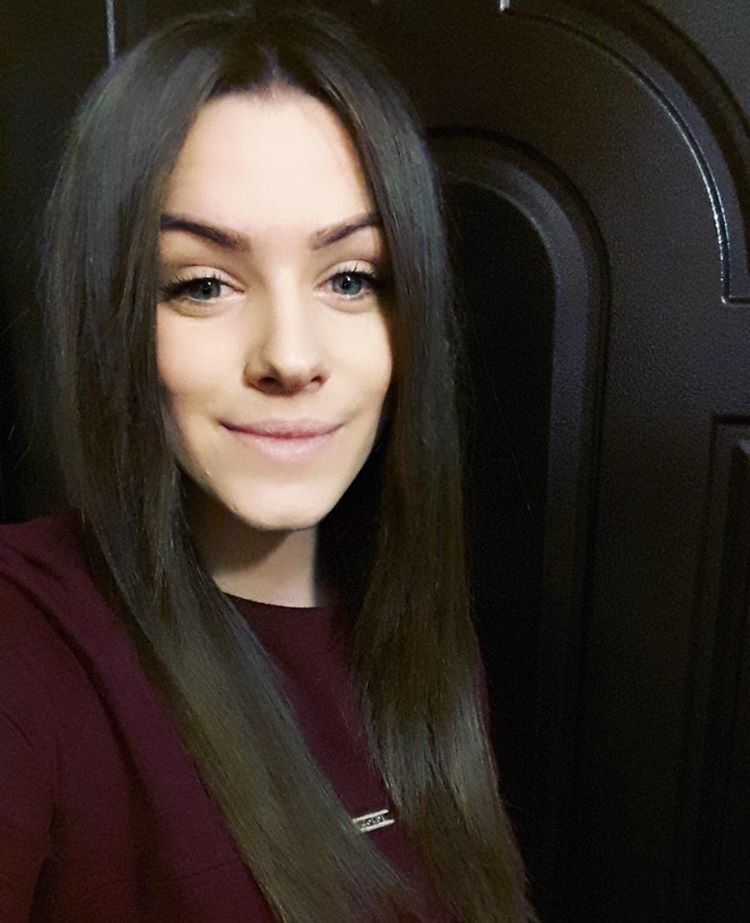  7113290  Alina, 30 ,    