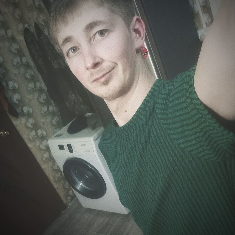  41032160  , 28 ,    