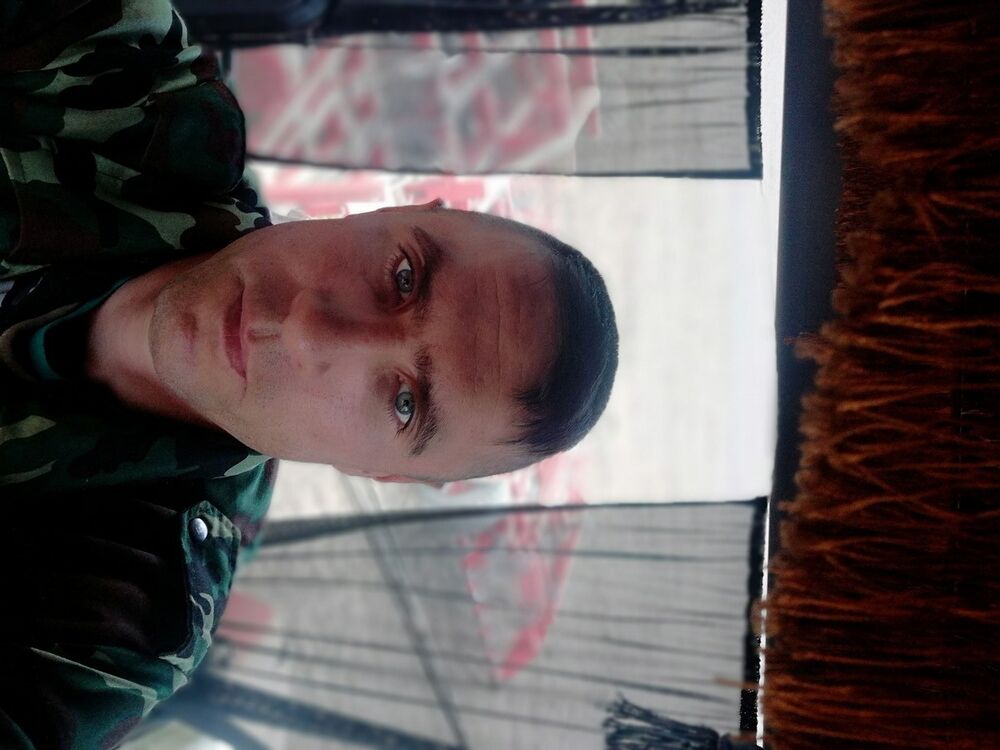  17403580  , 37 ,    