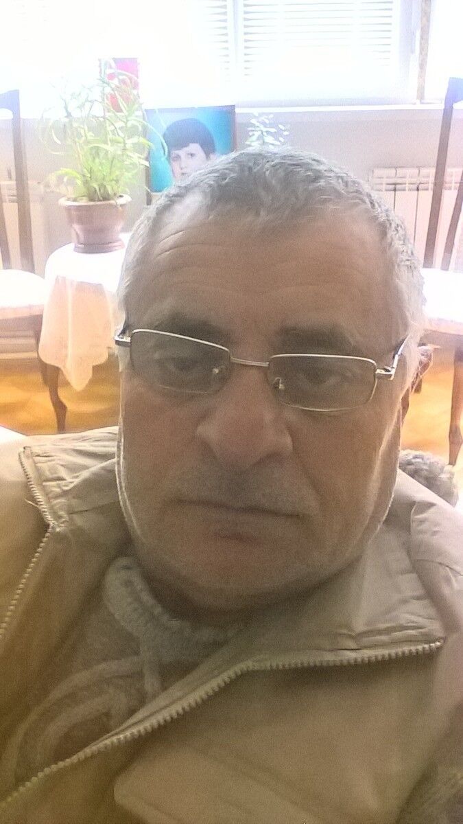  ,   Ghukas, 64 ,   ,   , c 