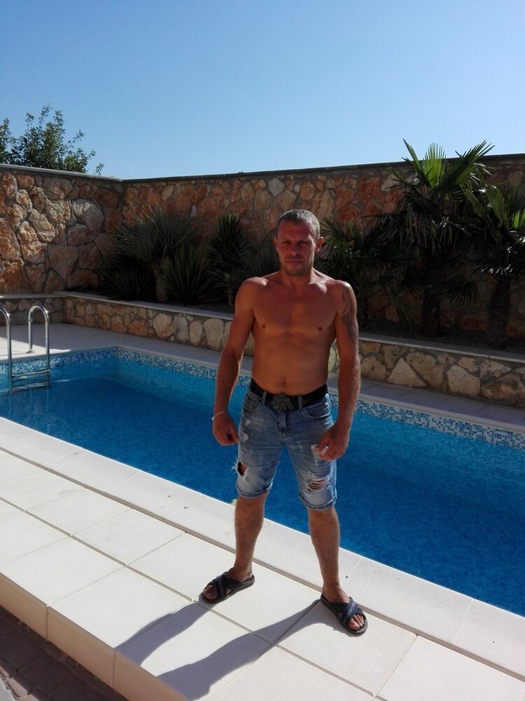 ���� 11042820 ������� �����, 49 ���, ���� ���������� � �����������